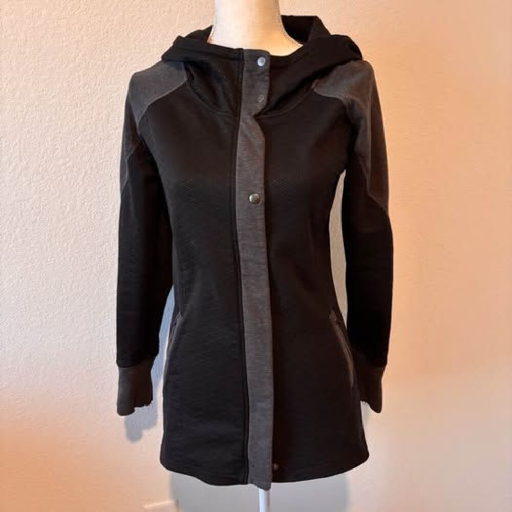 The North Face Women’s jacket sz Small